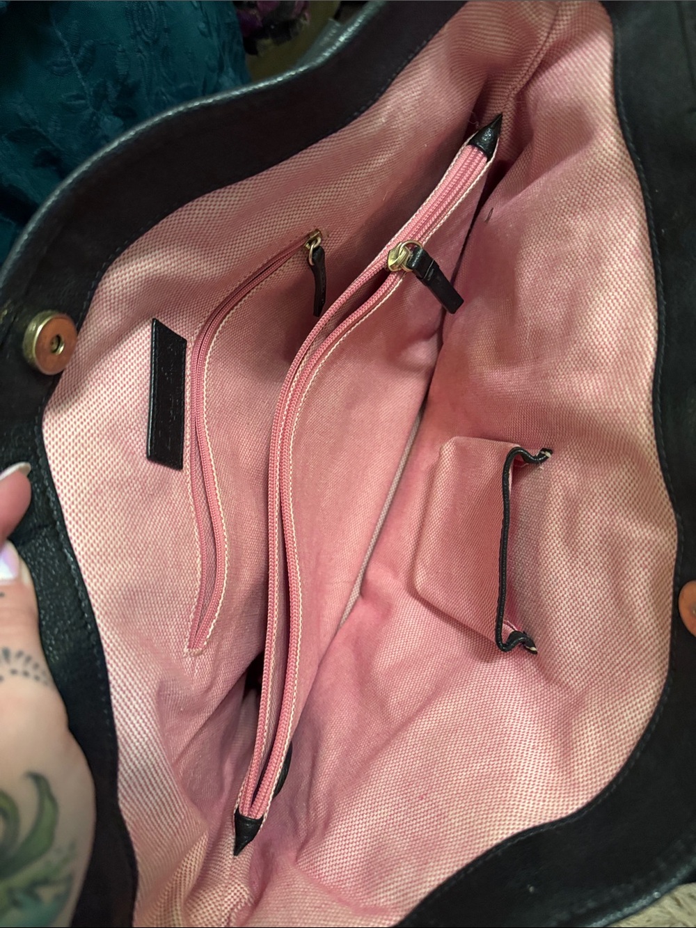 Dooney & Bourke Black Leather Shoulder Tote - Picture 5 of 5